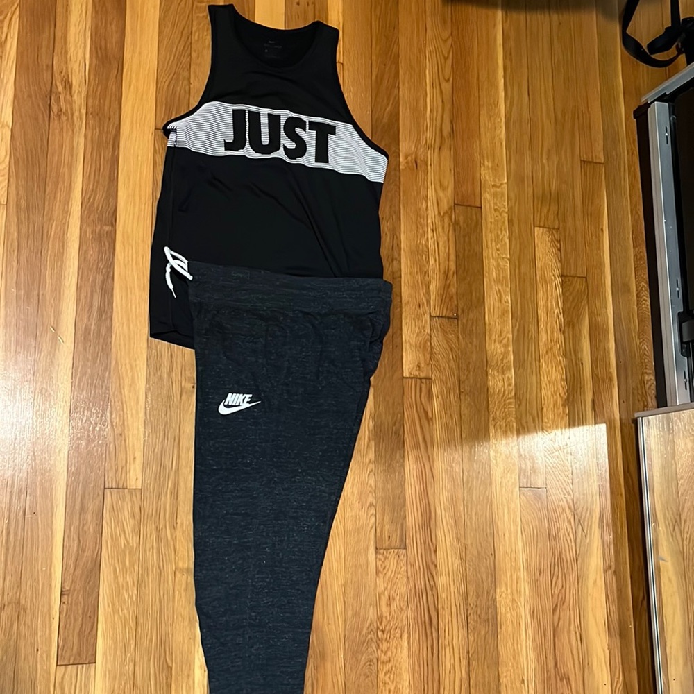 Small Nike tank top and joggers in great condition